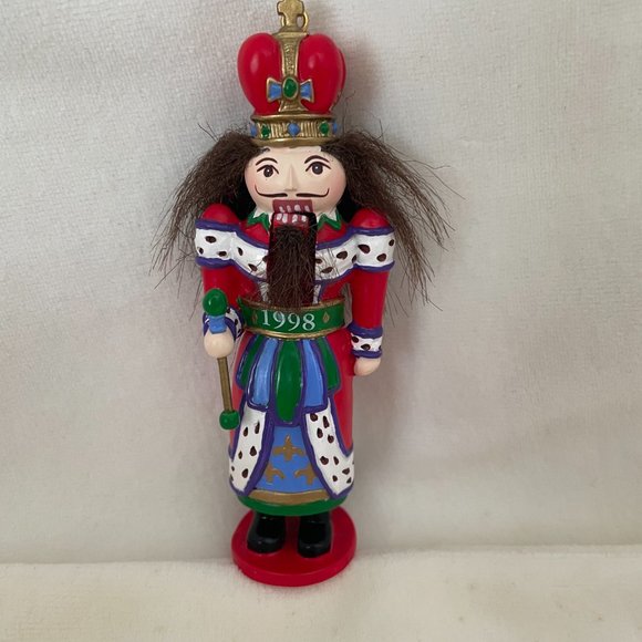 Holiday Nutcrackers ornaments - Set of 3 by Calton Cards - Picture 3 of 12